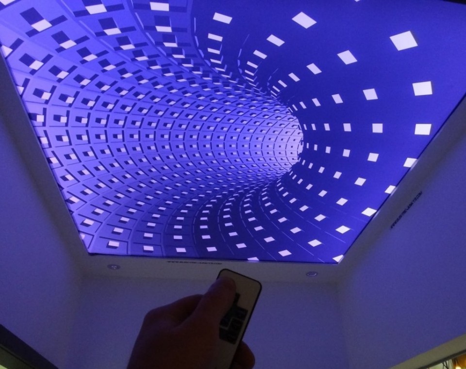 Заказать 3d натяжные потолки в г. Волхов